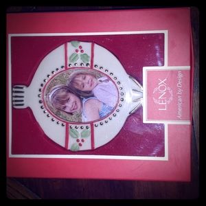 LENOX Christmas ornament
